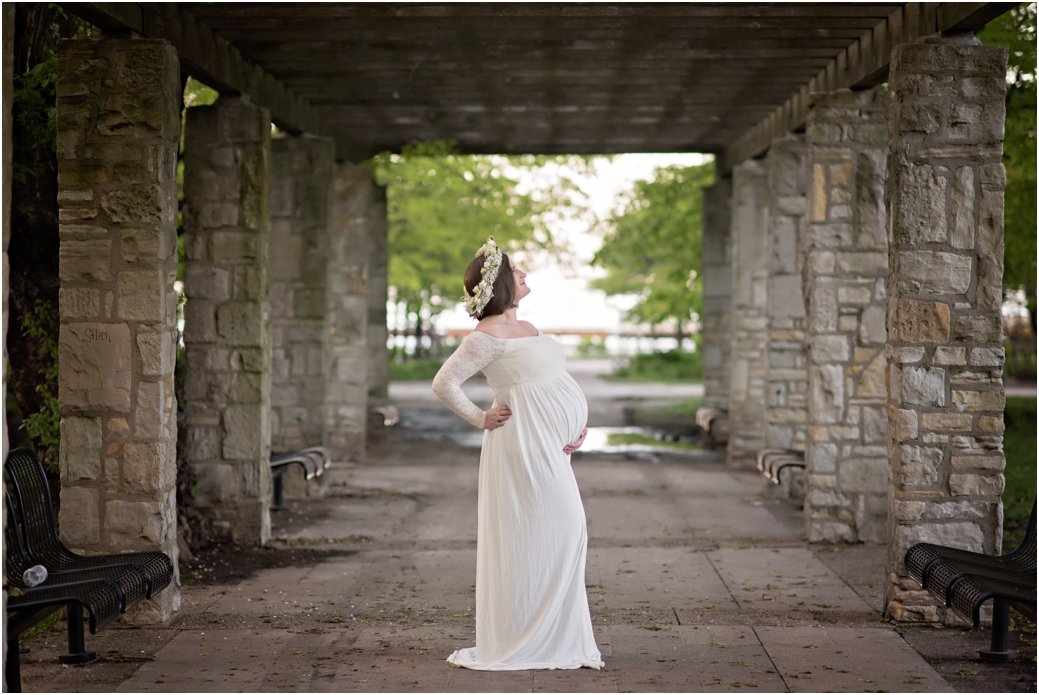 White dress maternity session in Jane Addams Memorial Park