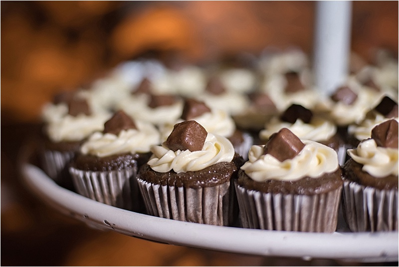 chocolate snickers mini wedding cupcakes