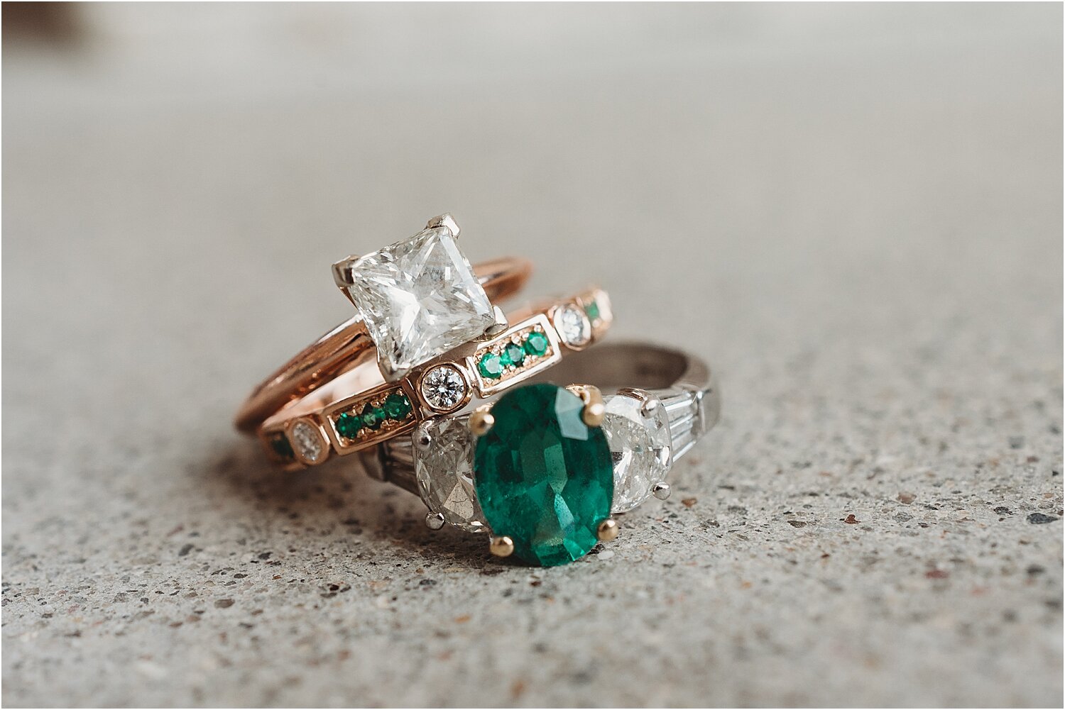 emerald engagement ring and wedding band set